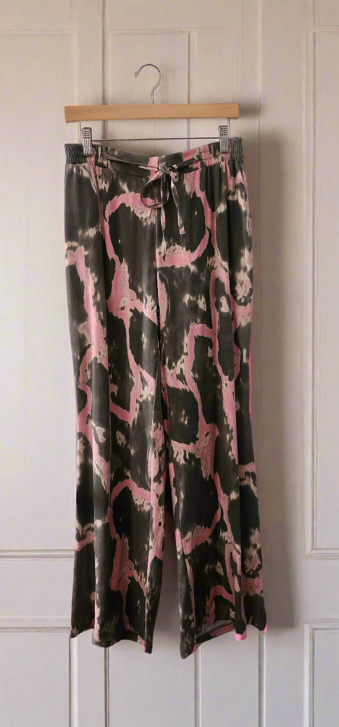 Barcelona Pink grey dye set