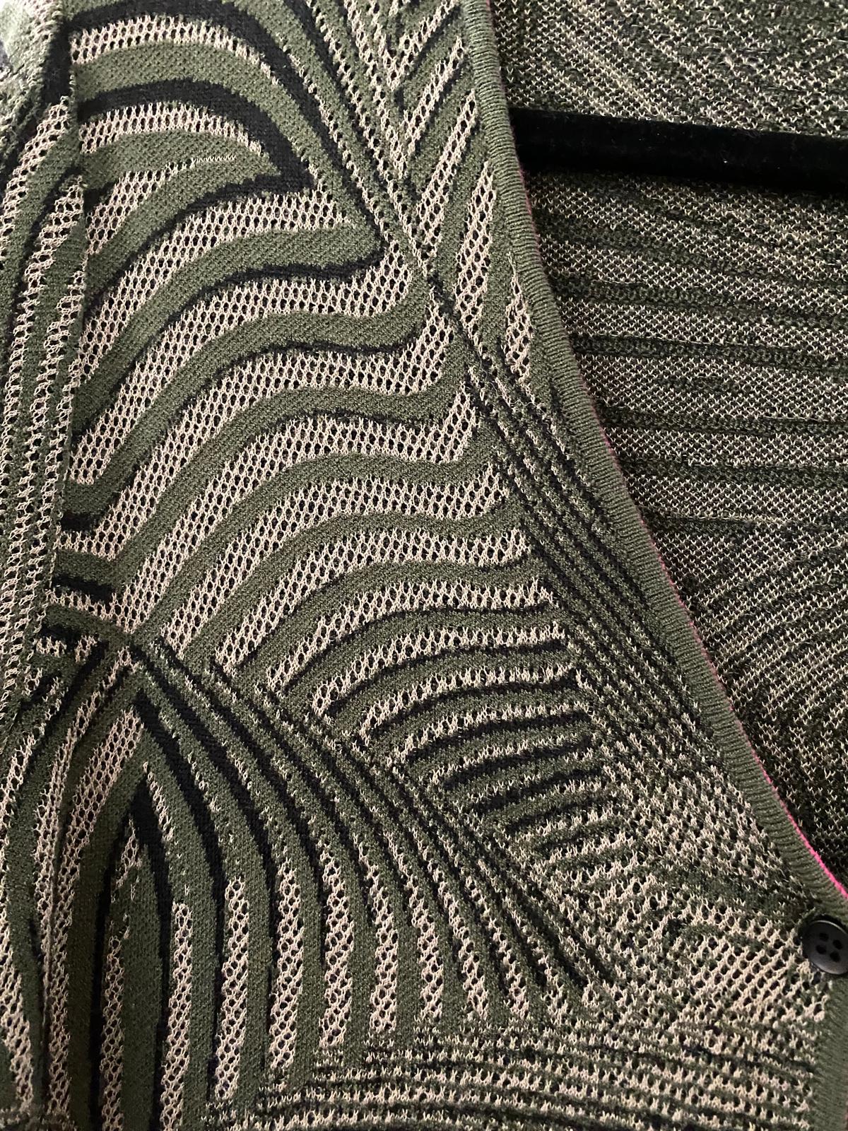 Barcelona Swirl cardi