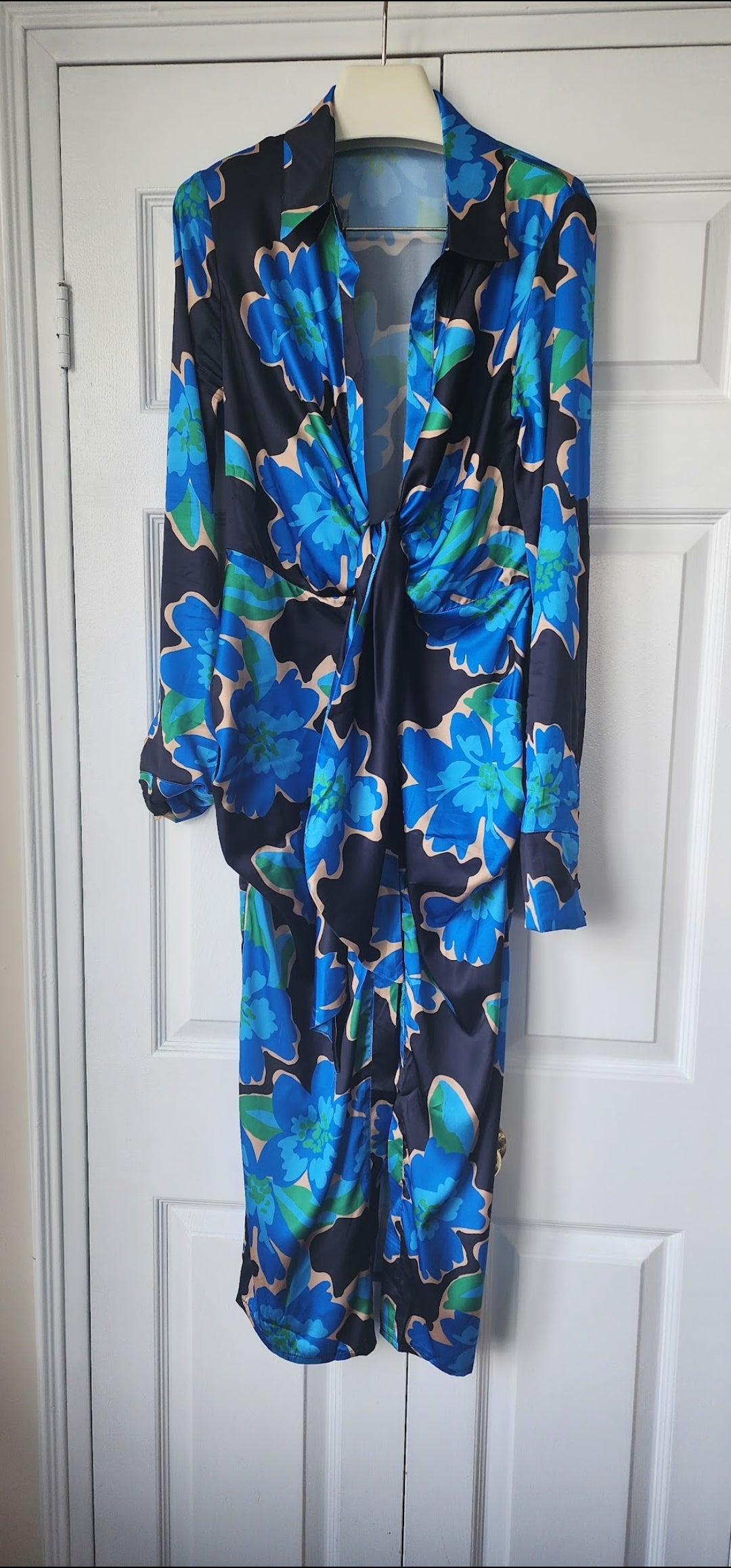 Dress Blue and black dress low v neck with ties