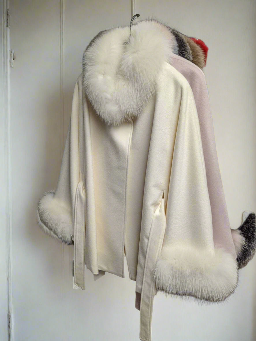 Coat Red Cashmere belted jacket with fox trim