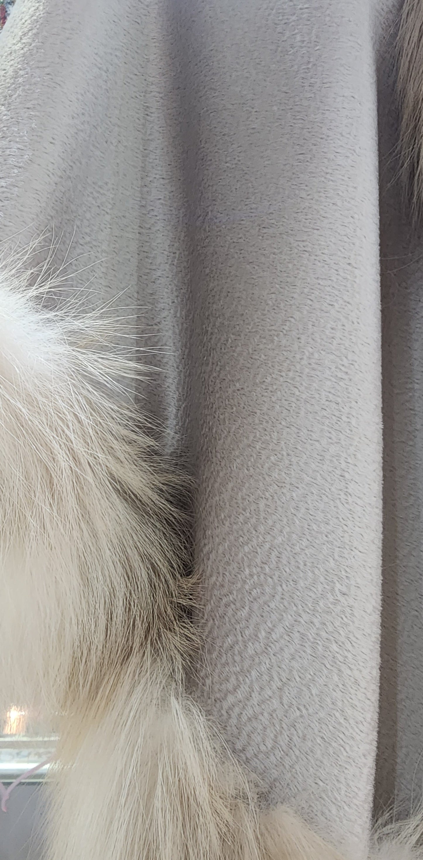 Cape shawl in pearl suri Alpaca fox trim