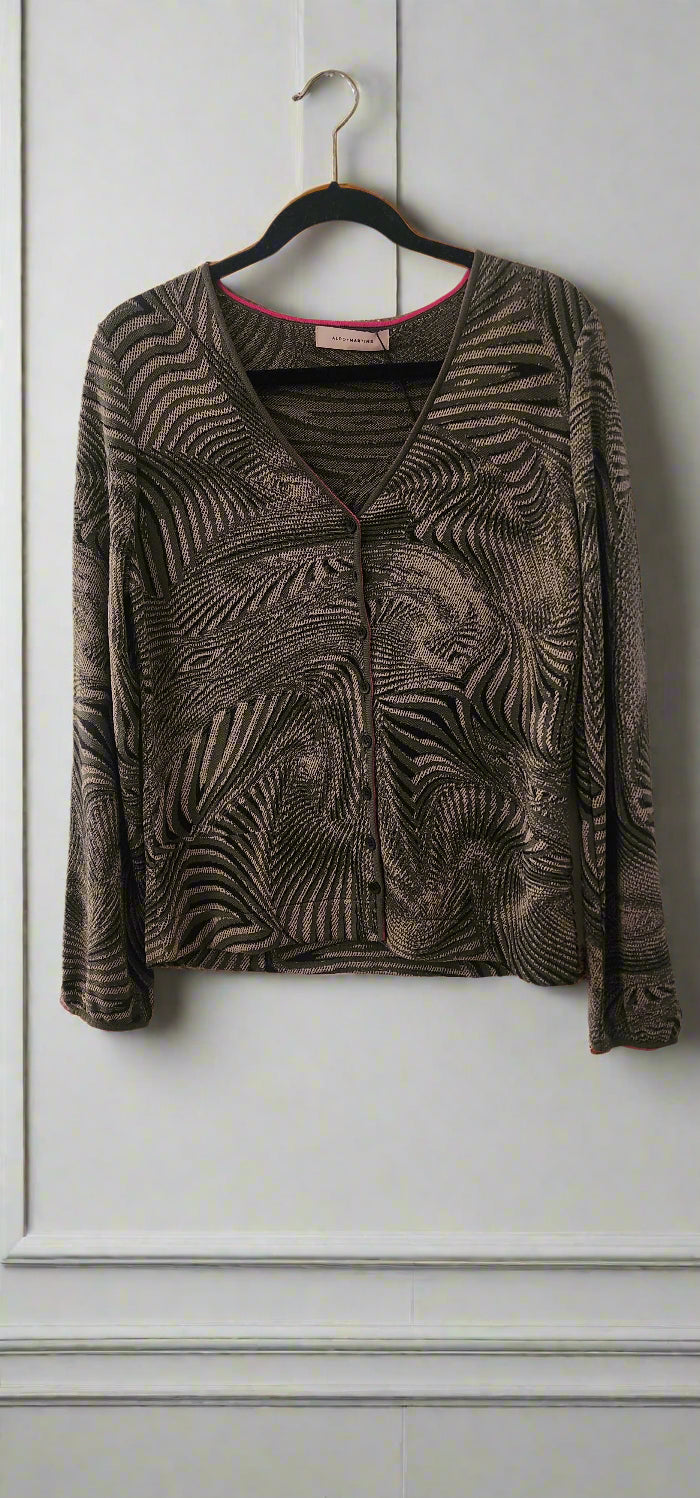 Barcelona Swirl cardi