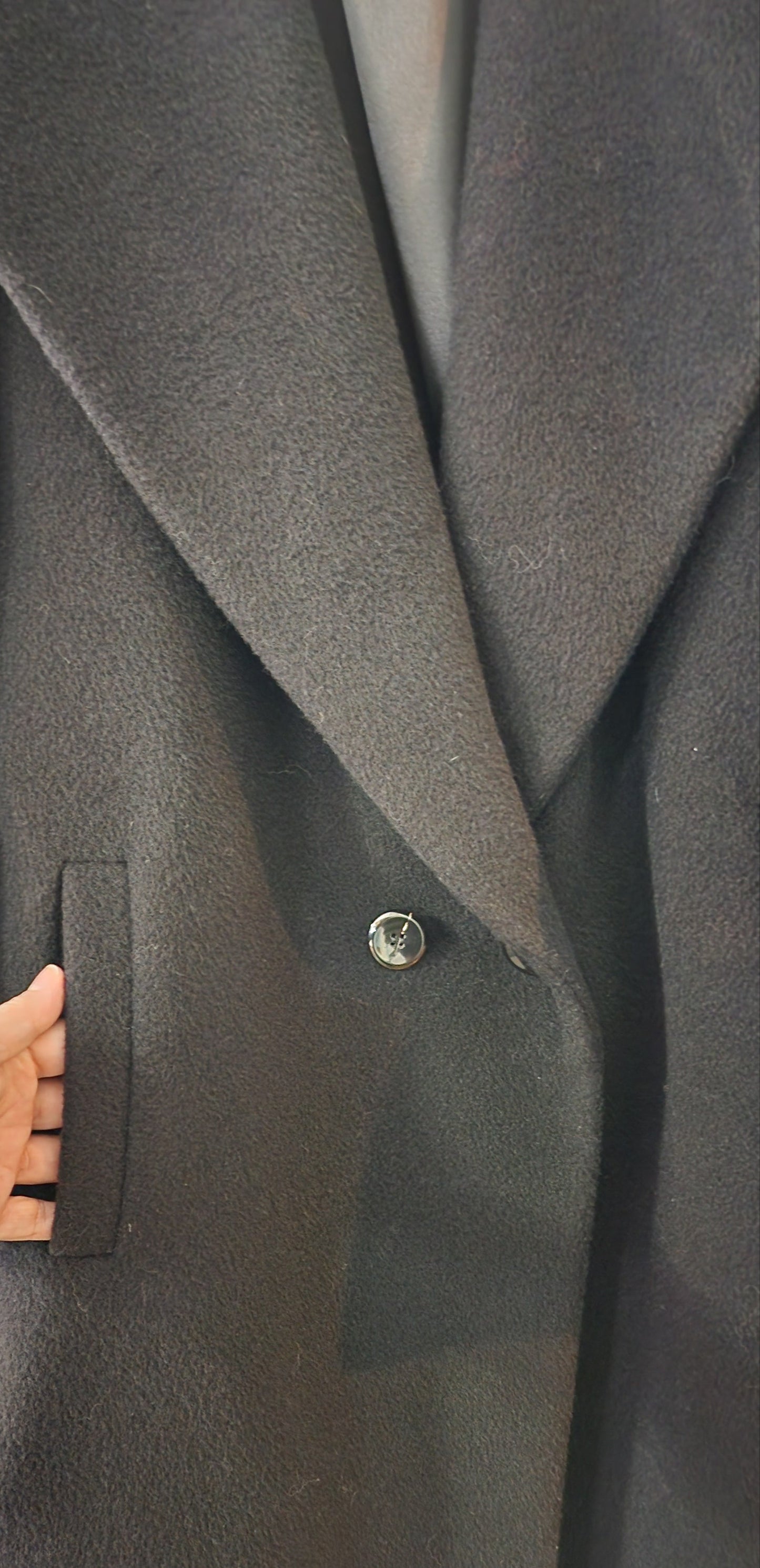 Coat Black Cashmere MM Icon