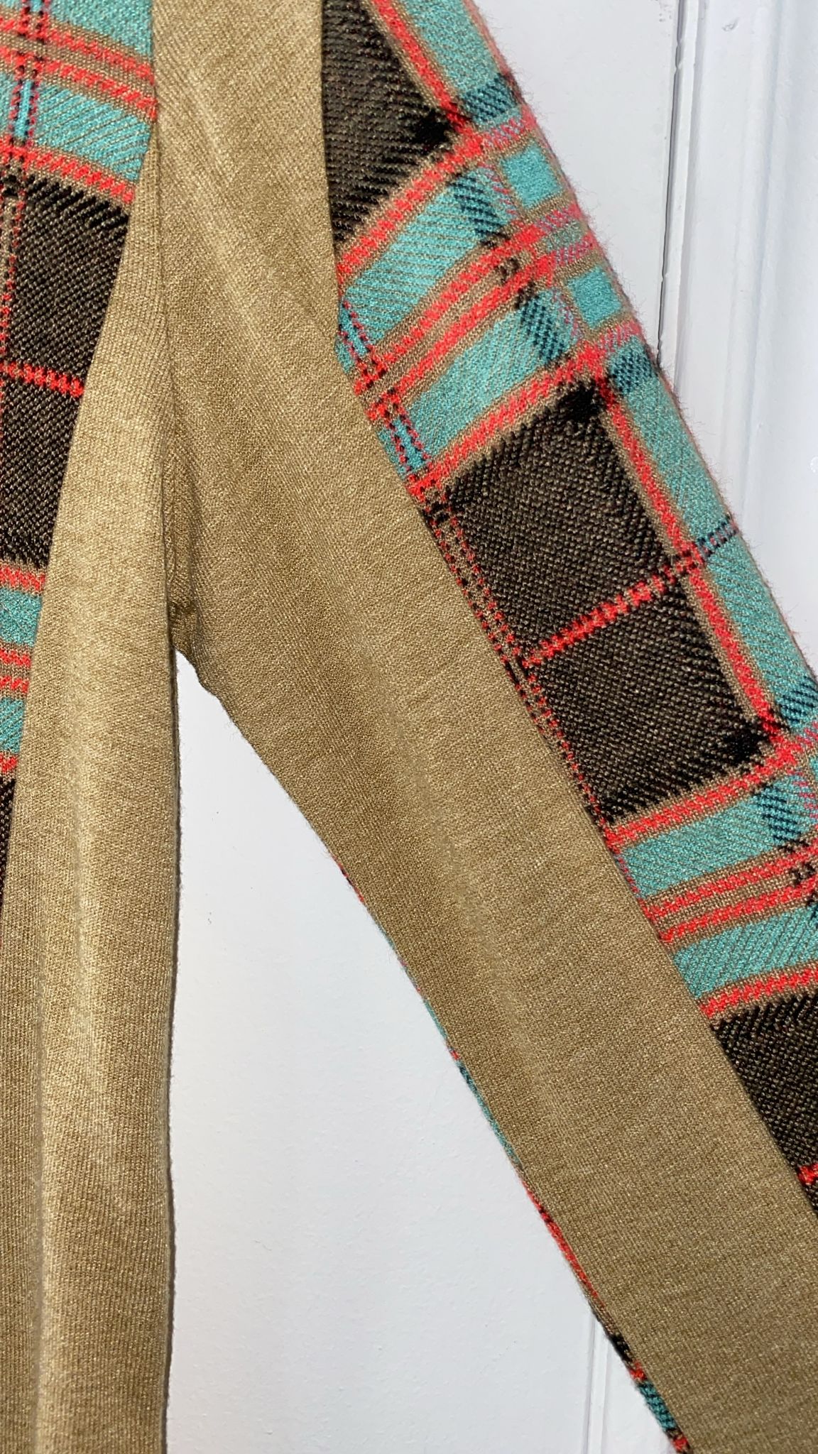 Barcelona Plaid crewneck