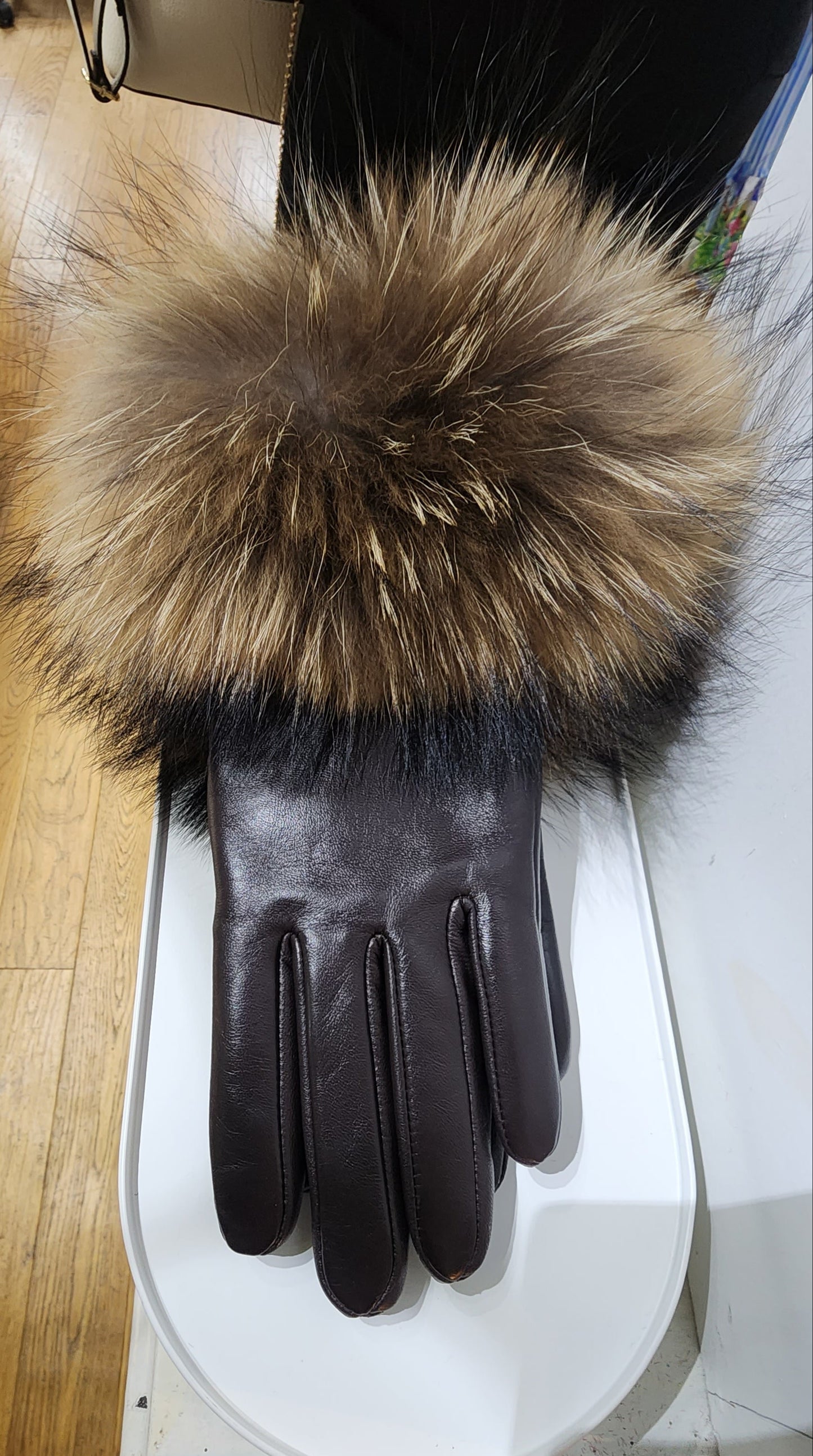 Gloves Italian leather fox trim